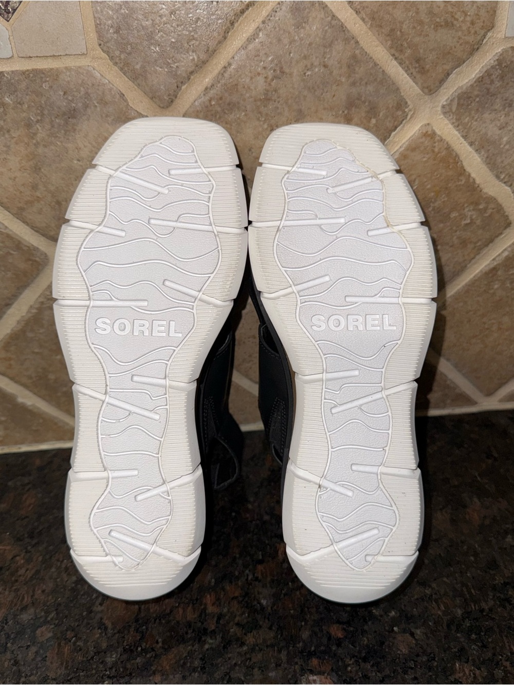 SOREL Joanie™ III Slingback Leather Sandal - Picture 9 of 9